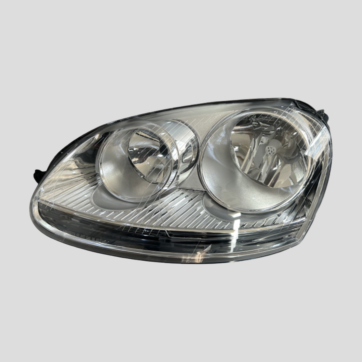 Volkswagen Jetta 2009-2011 Headlight Assembly - ZH-JT-01 product image 1