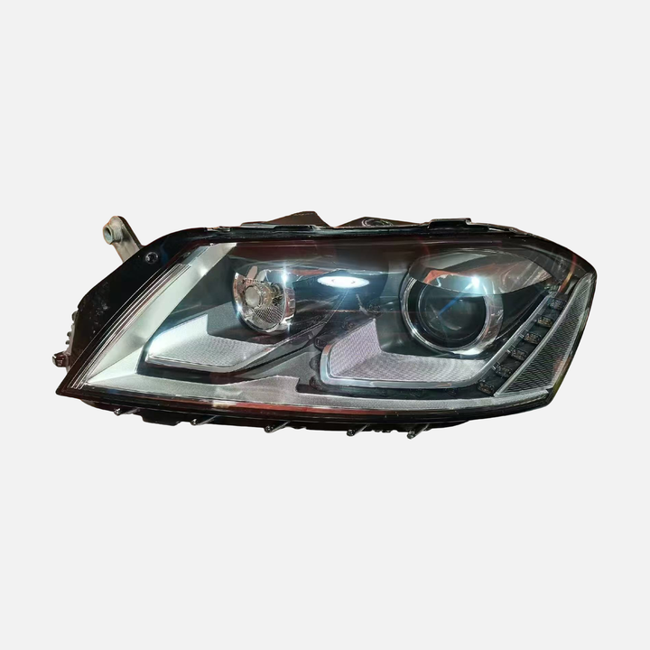 FANCHANTS 10-pin replacement headlight assembly for Volkswagen Passat B7 2012-2015 front view