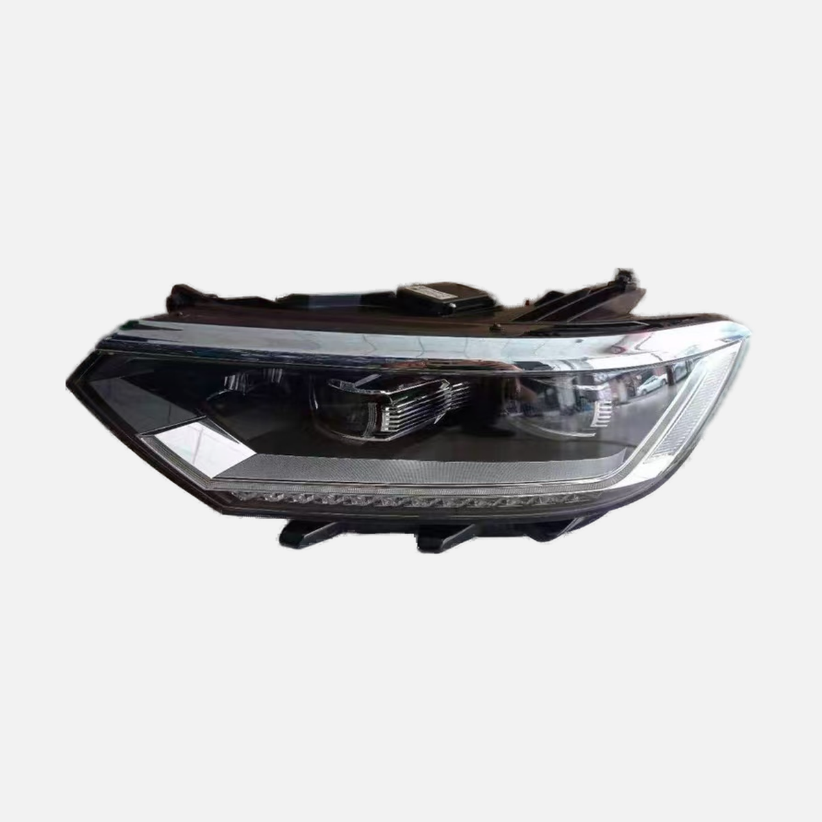FANCHANTS aftermarket headlight assembly compatible product front view - ZH-PST-23 product image 1