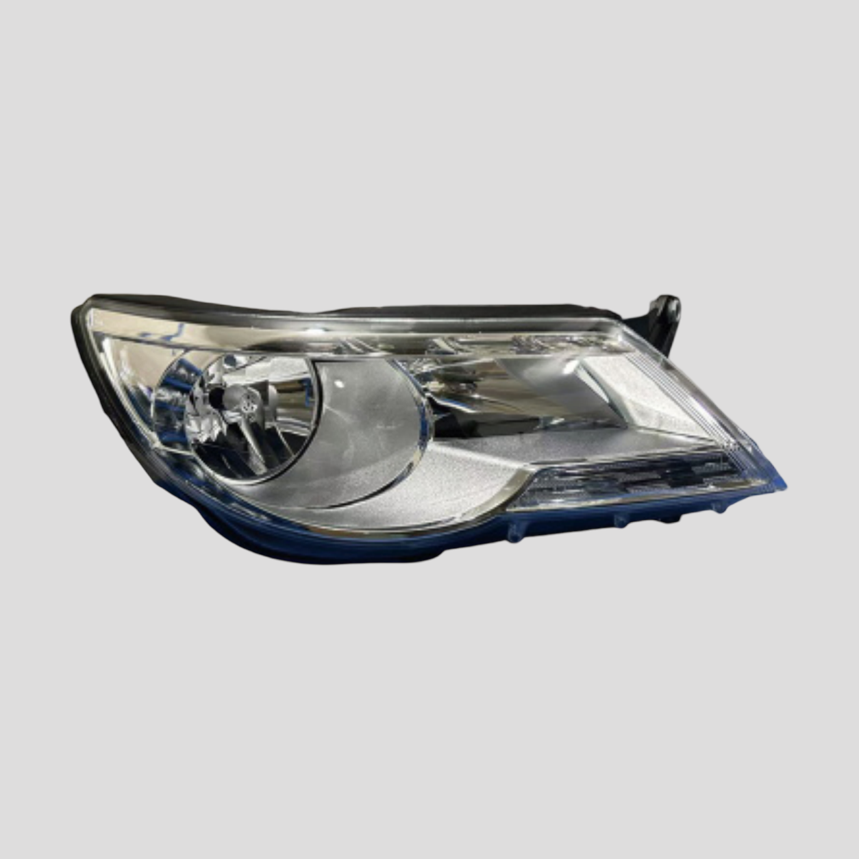 Volkswagen Tiguan 2009-2012 Headlight Assembly - ZH-TG-01 product image 1